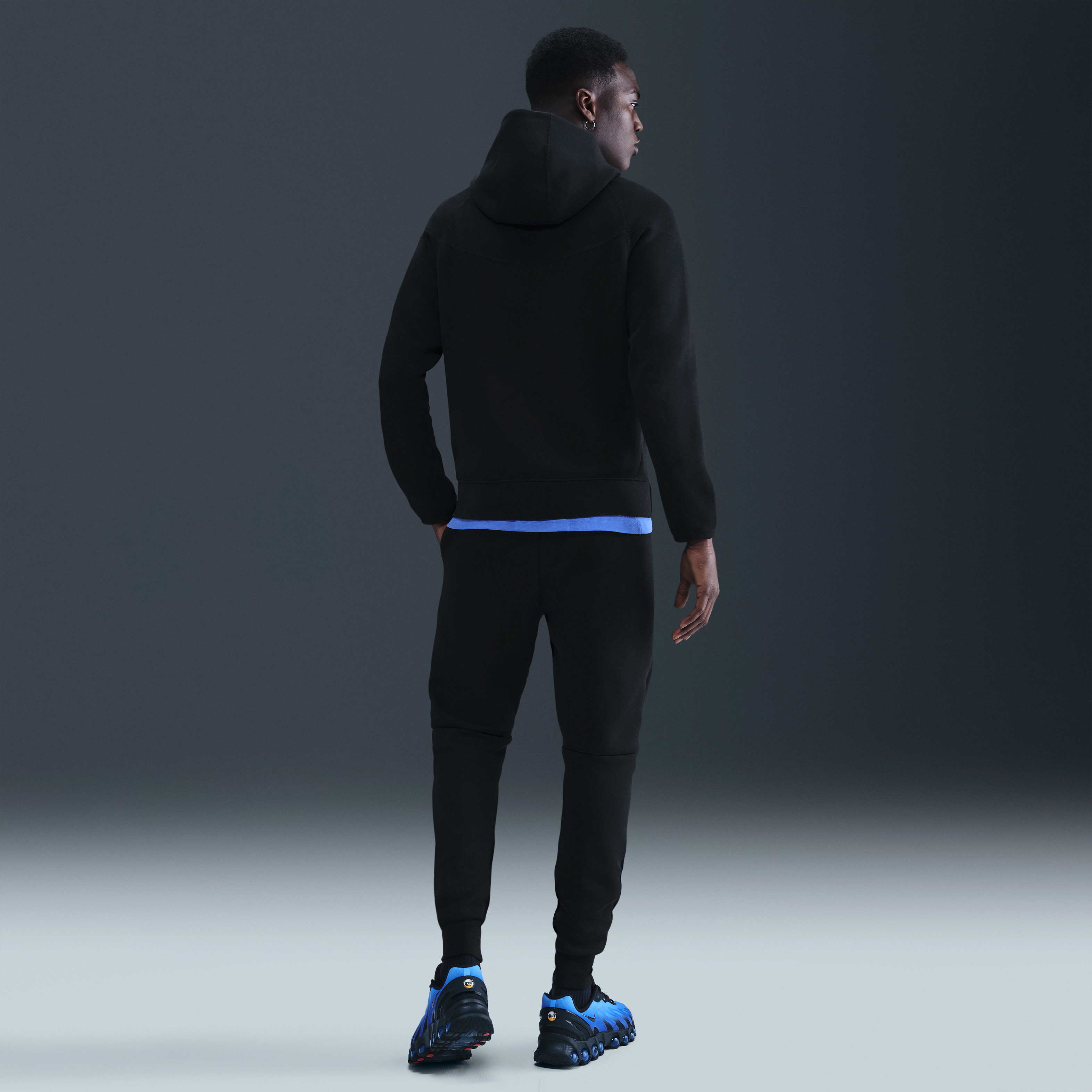 Nike Chelsea FC Tech Windrunner Men's Nike Total 90 Soccer Fleece